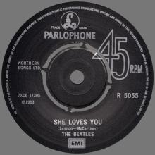 1982 12 07 THE BEATLES SINGLES COLLECTION - BSCP1 - R 5055 - A - SHE LOVES YOU / I'LL GET YOU - pic 1