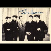 1963 THE BEATLES PHOTO - CHROMO - UK - A. & B. C.CHEWING GUM LTD No 063 068 071 075 2nd SERIES OF 45 PHOTOS - TRADING CARDS - pic 1