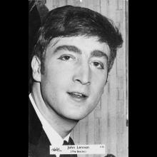 1963 THE BEATLES PHOTO - POSTCARD - VALEX BLACKPOOL - V.75 - 8,8X13,8 - pic 1