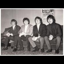 1964 THE BEATLES PHOTO - A-B-C-D-E-F-G-H-I-J-K-L-M - pic 1