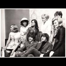 1964 THE BEATLES PHOTO - A-B-C-D-E-F-G-H-I-J-K-L-M - pic 5