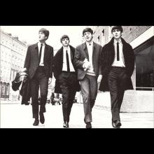 1964 THE BEATLES PHOTO - POSTCARD UK - MM248 THE BEATLES C IMMAGGINAZIONE STELLARE MONACO - 15,4X 10,3 - pic 7