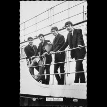 1964 THE BEATLES PHOTO POSTCARD STAR PICS - SP 583 - A - 13,8X9 - pic 1