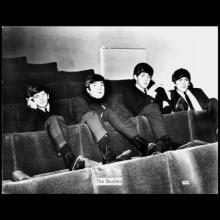 1963 THE BEATLES PHOTO - POSTCARD UK - STAR PICS - 19,5 X 15,5  - pic 1