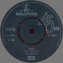 1976 03 06 HOL ⁄ UK The Beatles The Singles Collection 1962-1970 - R 5452 - Paperback Writer ⁄ Rain - BS 45 - pic 5