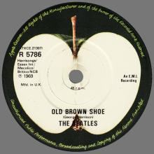 1982 12 07 THE BEATLES SINGLES COLLECTION - BSCP1 - R 5786 - B - THE BALLAD OF JOHN AND YOKO / OLD BROWN SHOE - pic 2