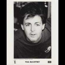 1986 09 01 b Press To Play - Paul McCartney Press Pack - pic 3