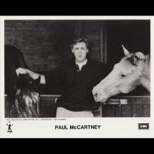 1986 09 01 b Press To Play - Paul McCartney Press Pack - pic 5