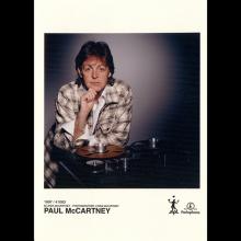 1997 Flaming Pie - Paul McCartney - Press kit  - pic 4
