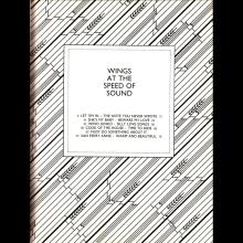 1976 04 09 WINGS FUN CLUB - CLUB SANDWICH - SONGBOOK WINGS AT THE SPEED OF SOUND - pic 1