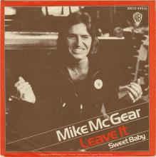 1974 09 13 - MIKE McGEAR - LEAVE IT ⁄ SWEET BABY - GERMANY - WARNER BROS - WB 16 446(N) - PROMO - pic 1