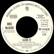 1974 09 13 - MIKE McGEAR - LEAVE IT ⁄ SWEET BABY - GERMANY - WARNER BROS - WB 16 446(N) - PROMO - pic 1