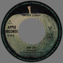 JACKIE LOMAX 1969 06 02 - NEW DAY ⁄ FALL INSIDE YOUR EYES - PORTUGAL - APPLE N-38-9 -1 - pic 1