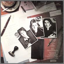 1973 12 07 - 1979 01 PAUL McCARTNEY AND WINGS - BAND ON THE RUN - 5C 062-05503  - pic 2