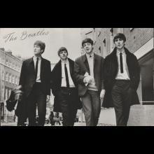 THE BEATLES - BLACK AND WHITE POSTCARD GERMANY - THE  BEATLES ELECTROLA ECHTE FOTO - ERNST FREIHOFF-ESSEN -AX 5683 - 14X9 - pic 1