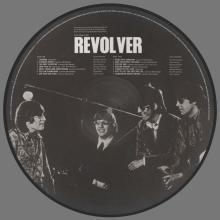 2022 10 15 - REVOLVER - PICTURE DISC - 0602425599707 - 6 02445 5992270 7 - pic 5