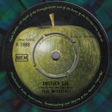 GREECE 1971 02 19 - ANOTHER DAY ⁄ OH WOMAN OH WHY - R 5889 - PAUL McCARTNEY - MULTICOLOR - pic 1