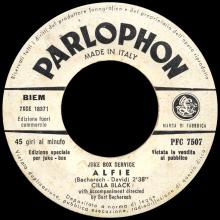 ITALY 1966 08 25 - PFC 7507 - YELLOW SUBMARINE ⁄ ALFIE ( CILLA BLACK ) - pic 1