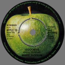 MARY HOPKIN - 1969 03 28 - GOODBYE ⁄ SPARROW - APPLE 10 - DENMARK  - pic 3