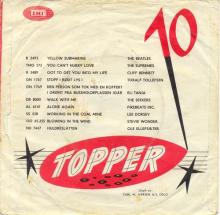 NO 1967 03 00 - STRAWBERRY FIELDS FOREVER ⁄ PENNY LANE - 2 - RED - LABEL 5 - R5493 - YELLOW SUBMARINE ⁄ ELEANOR RIGBY - pic 1