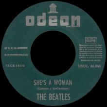 SPAIN 1964 12 05 - I FEEL FINE ⁄ SHE'S A WOMAN - SLEEVE 01 LABEL A  - DSOL 66.046 - pic 1