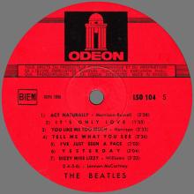 THE BEATLES DISCOGRAPHY FRANCE 1965 09 01 LES BEATLES CHANSONS DU FILM HELP  - D - 1966 06 09 - RED ODEON EMI LSO 104 - pic 1