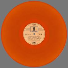 THE BEATLES DISCOGRAPHY FRANCE 1979 00 00 THE BEATLES HELP ! - DC 25 - Orange vinyl - pic 3