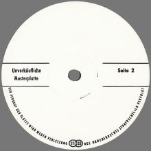 THE BEATLES DISCOGRAPHY GERMANY 1978 12 02 THE BEATLES RARITIES - A - 1C 198-53 176 - UNVERKÂUFLICHE MUSTERPLATTE - pic 1