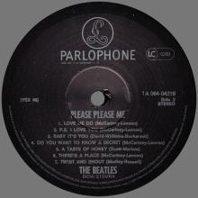 THE BEATLES DISCOGRAPHY HOLLAND 1963 03 00 - 1980 - THE BEATLES PLEASE PLEASE ME - PARLOPHONE - 1A 062-04219 - pic 4