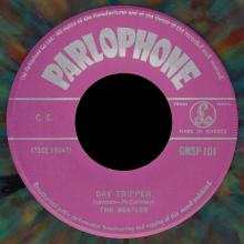 THE BEATLES MULTICOLOR GREECE - GMSP 101 - WE CAN WORK IT OUT ⁄ DAY TRIPPER - OPEN CENTER - pic 5