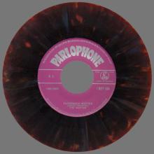 THE BEATLES MULTICOLOR GREECE - GMSP 104 - PAPERBACK WRITER ⁄ RAIN - OPEN CENTER - pic 1