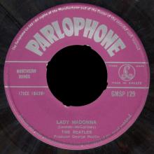 THE BEATLES MULTICOLOR GREECE - GMSP 129 - LADY MADONNA ⁄ THE INNER LIGHT - PUSH-OUT CENTER - pic 1