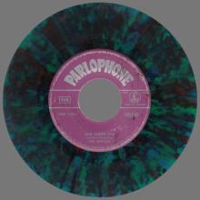 THE BEATLES MULTICOLOR GREECE - GMSP  42- SHE LOVES YOU ⁄ I'LL GET YOU - pic 1