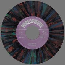 THE BEATLES MULTICOLOR GREECE - GMSP  44 - LOVE ME DO ⁄ TWIST AND SHOUT - pic 1