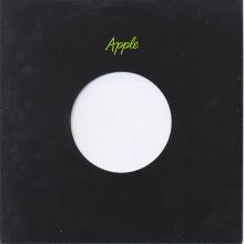 UK 09 - A - JET ⁄ LET ME  ROLL IT - APPLE - R 5996 - pic 1