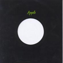UK 09 - A - JET ⁄ LET ME  ROLL IT - APPLE - R 5996 - pic 1