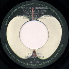 be11a-b Band On The Run ⁄ Nineteen Hundred And Eighty Five 4C 006-05635 - pic 1
