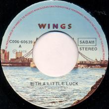 be20 With A Little Luck ⁄ Backwards Traveller⁄Cuff Link 4C 006-60639 - pic 1