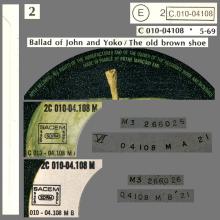 THE BEATLES DISCOGRAPHY FRANCE - OLDIES BUT GOLDIES - 020 L2-P3 - THE BALLAD OF JOHN AND YOKO/THE OLD BROWN SHOE- E 2C 010-04108 - pic 1