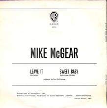 1974 09 13 - MIKE McGEAR - LEAVE IT ⁄ SWEET BABY - PORTUGAL - WARNER BROS - WB  N - S - 63 - 78 - pic 1