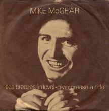 1974 09 27 - MIKE McGEAR - SEA BREEZES ⁄ GIVIN' GREASE A RIDE - PORTUGAL - WARNER BROS - N - 5 - 63 - 83 - pic 1
