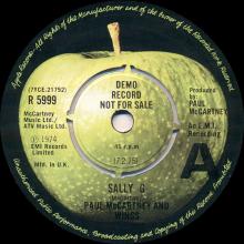 uk1974(4)a Sally G ⁄  Junior's Farm R 5999 7-2-75 - pic 1