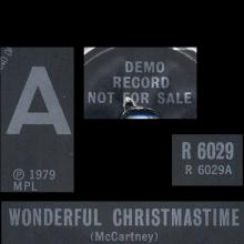 uk1979(4) Wonderful Christmastime ⁄ Rudolph The Red-Nosed Reggae R 6029  - pic 1