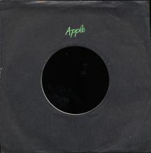 uk1974(4)a  Band On The Run / Let Me Roll It  PSR 359 - pic 1